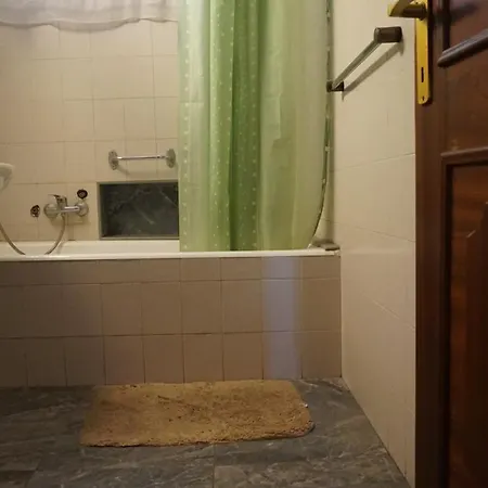 דירה Zoeldello Apartmanhaz *