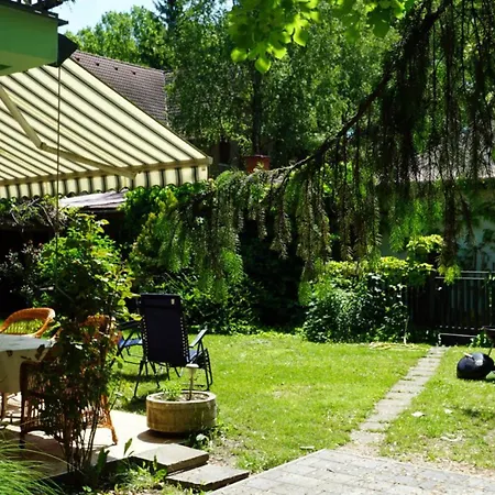 Zoeldello Apartmanhaz *